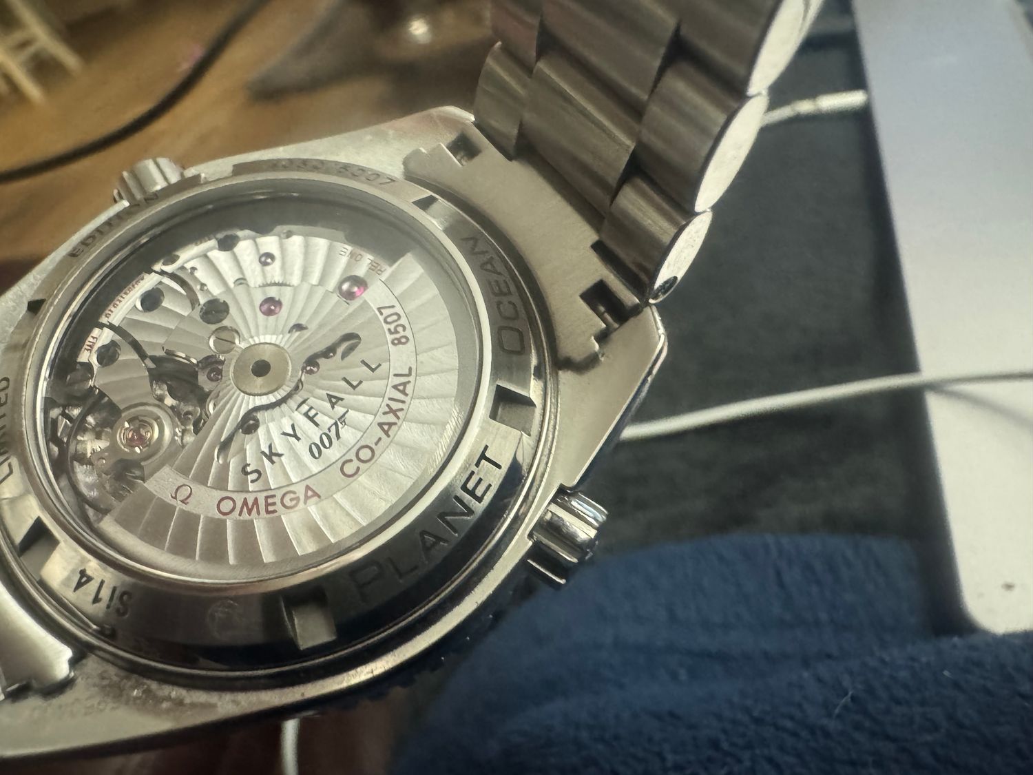 Omega 232.30.42.21.01.004