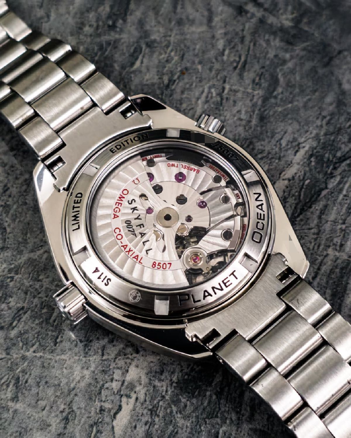 Omega 232.30.42.21.01.004