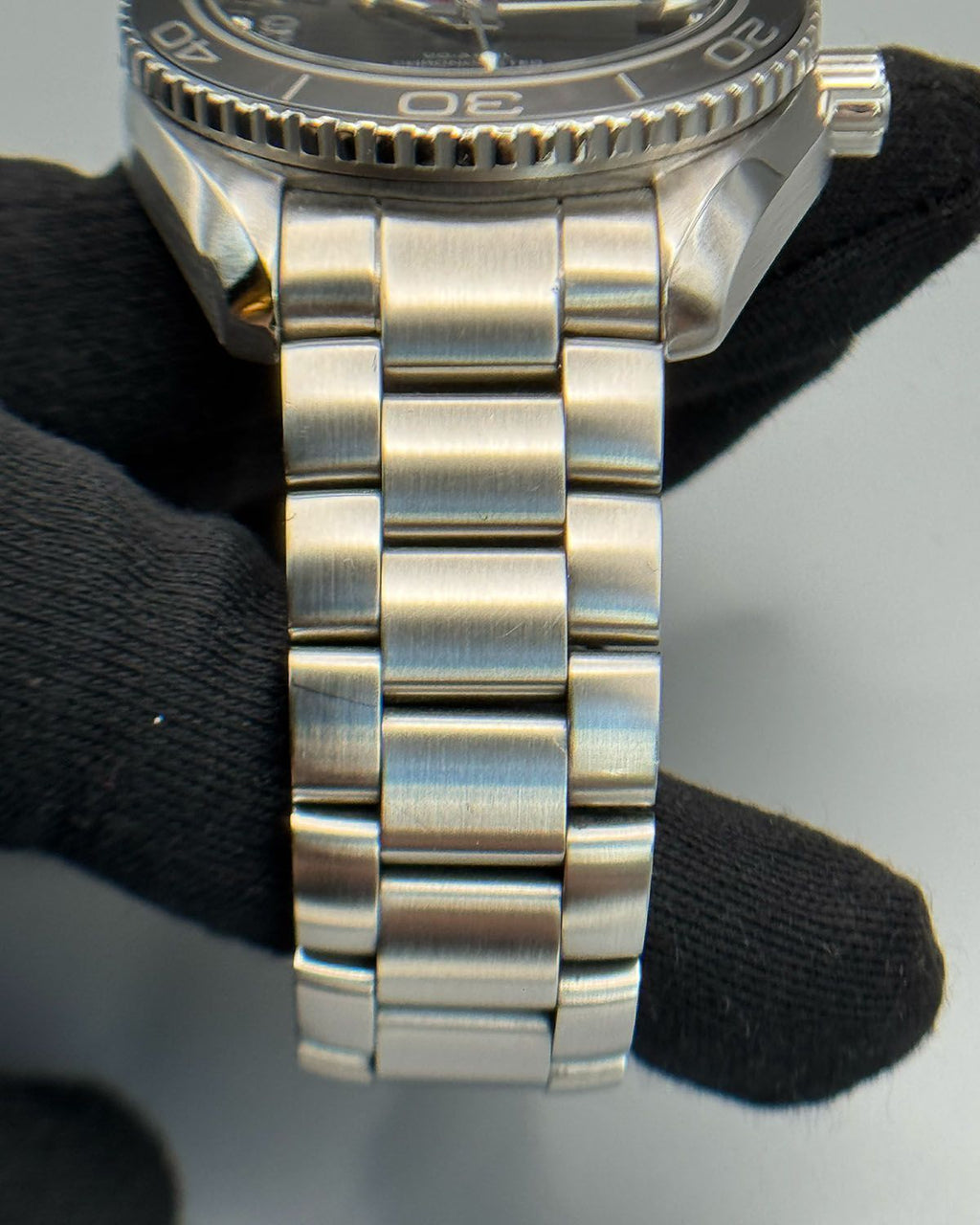 Omega 232.30.42.21.01.004