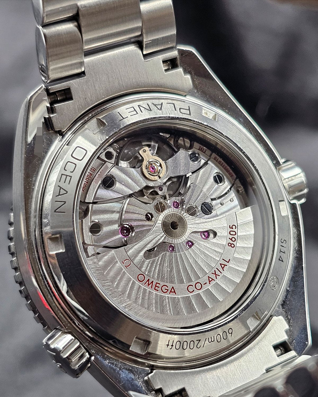 Omega 232.30.44.22.01.001