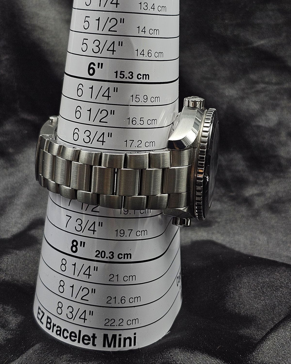 Omega 232.30.44.22.01.001