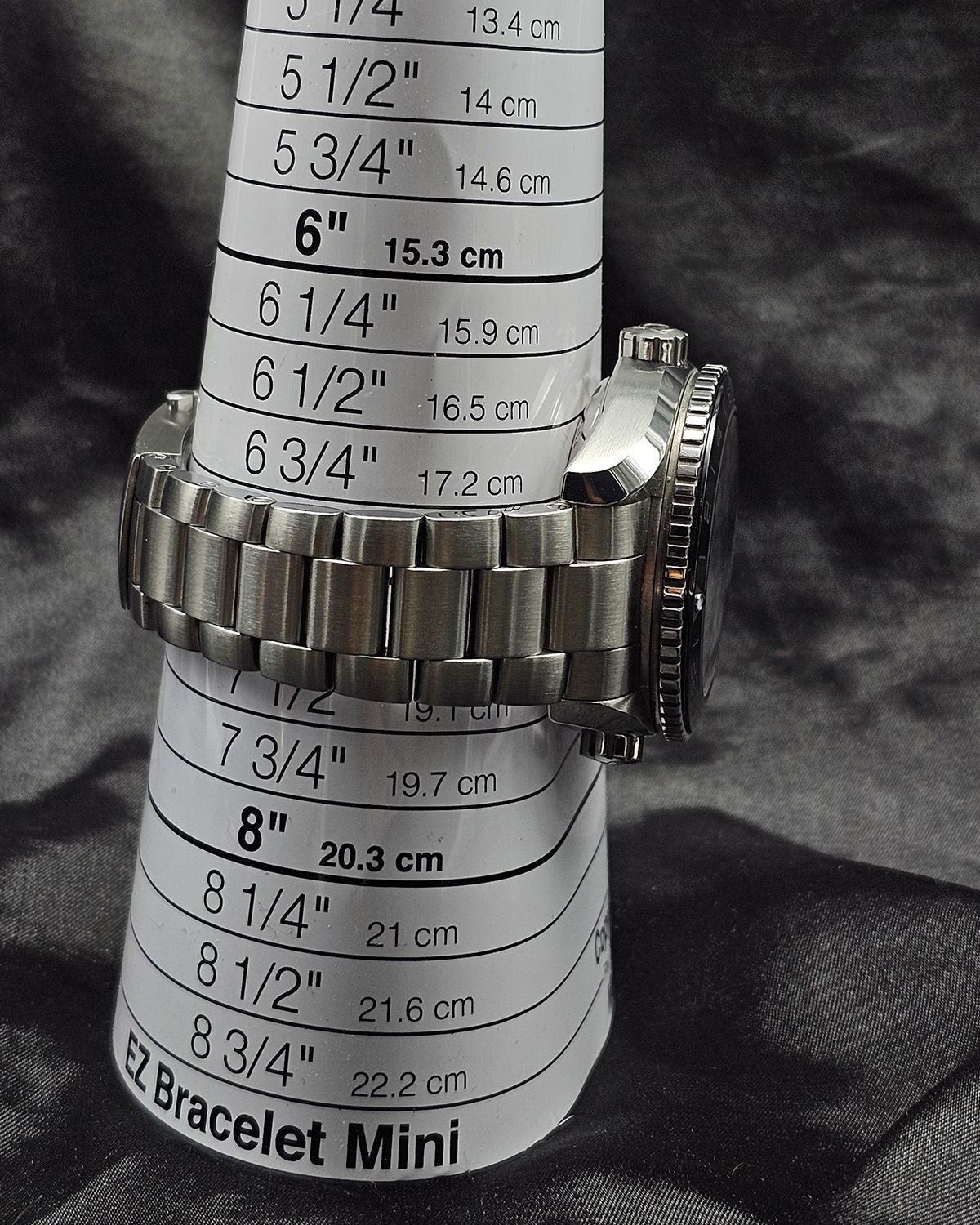 Omega 232.30.44.22.01.001