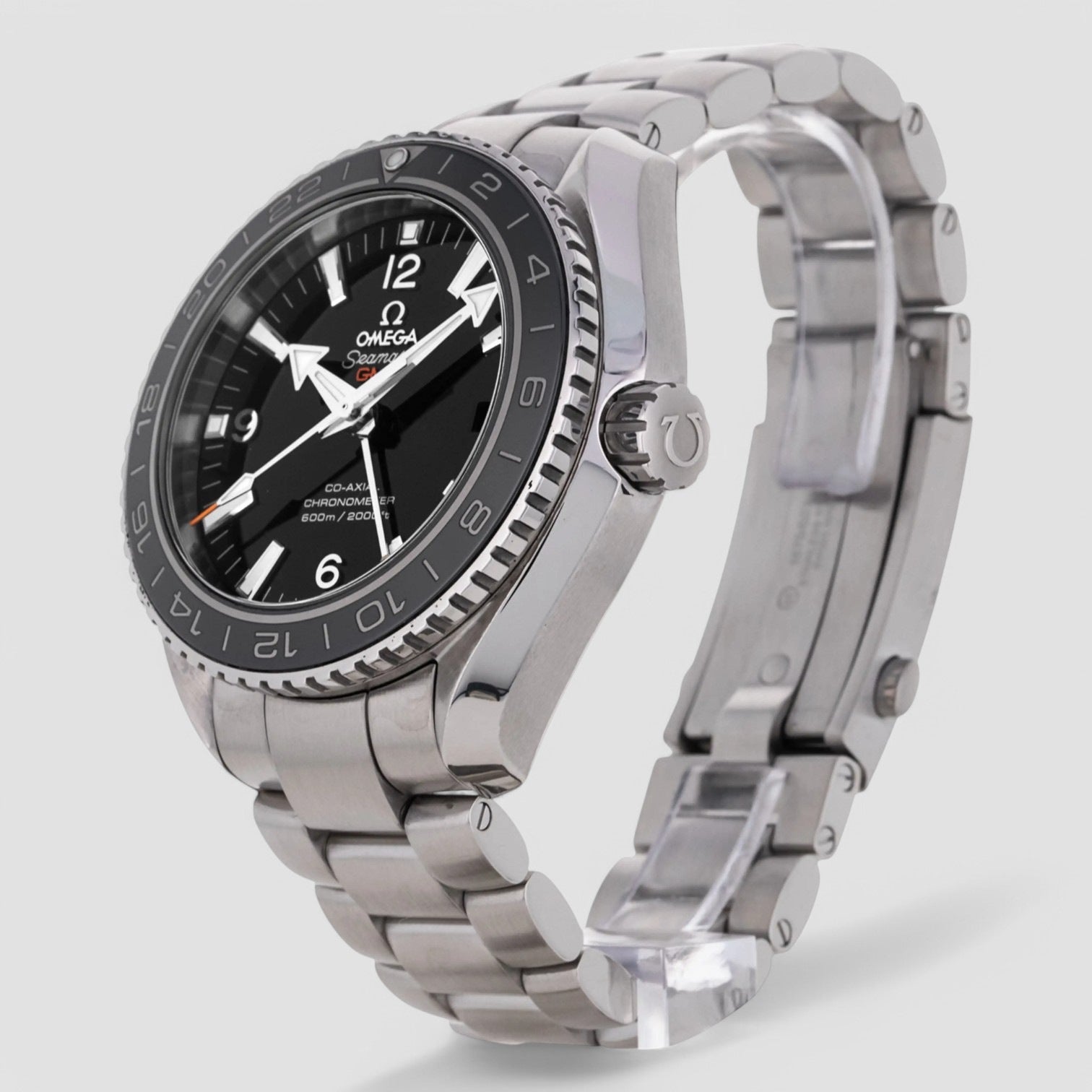Omega 232.30.44.22.01.001