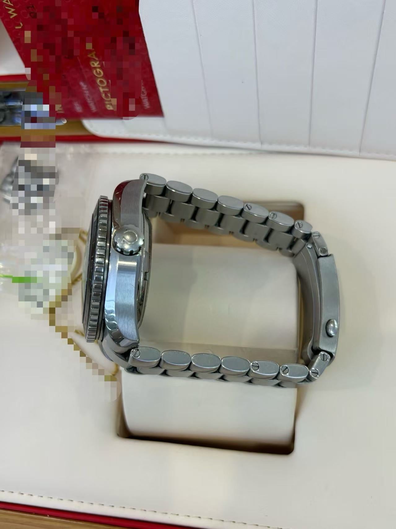 Omega 232.30.44.22.01.001