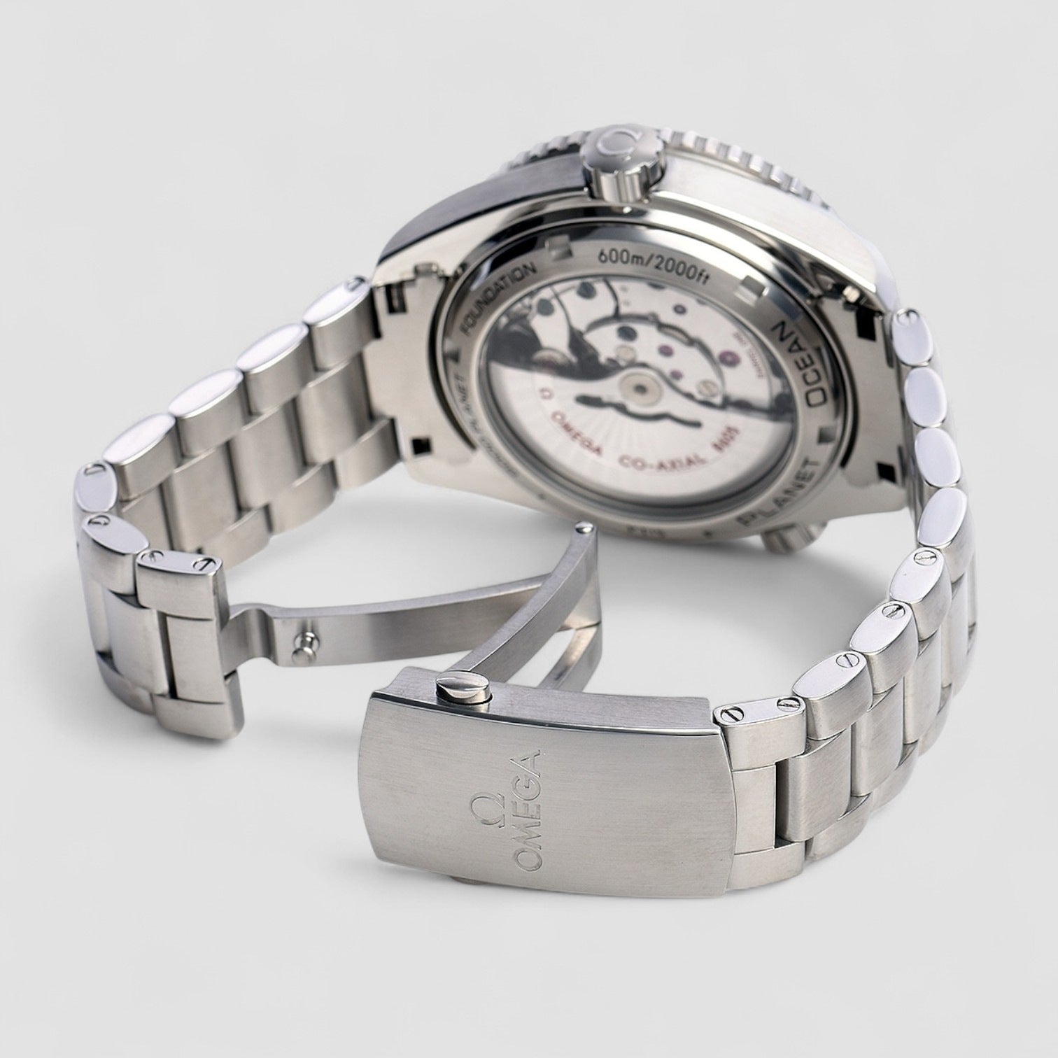 Omega 232.30.44.22.03.001