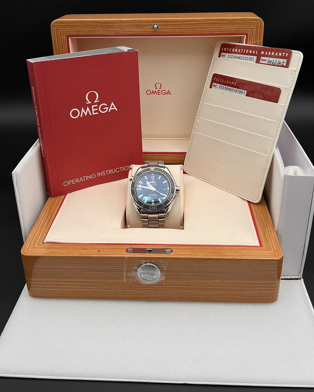 Omega 232.30.46.21.01.001