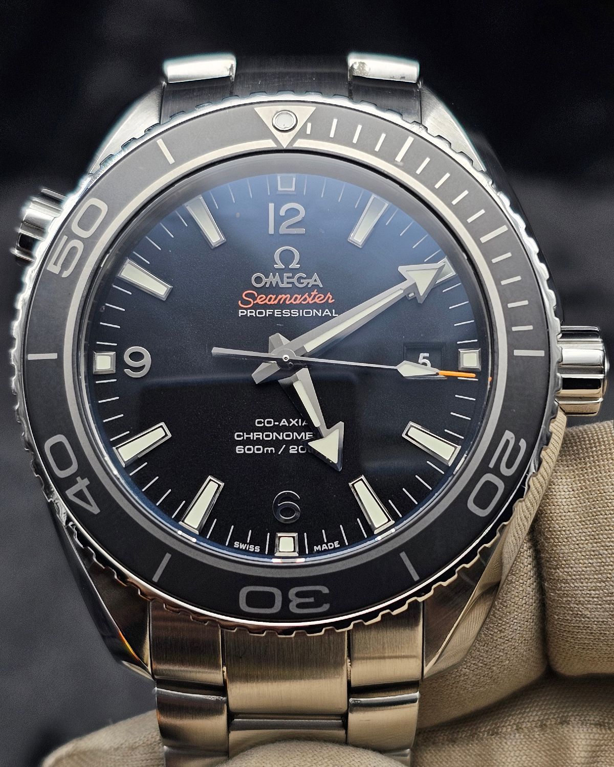 Omega 232.30.46.21.01.001