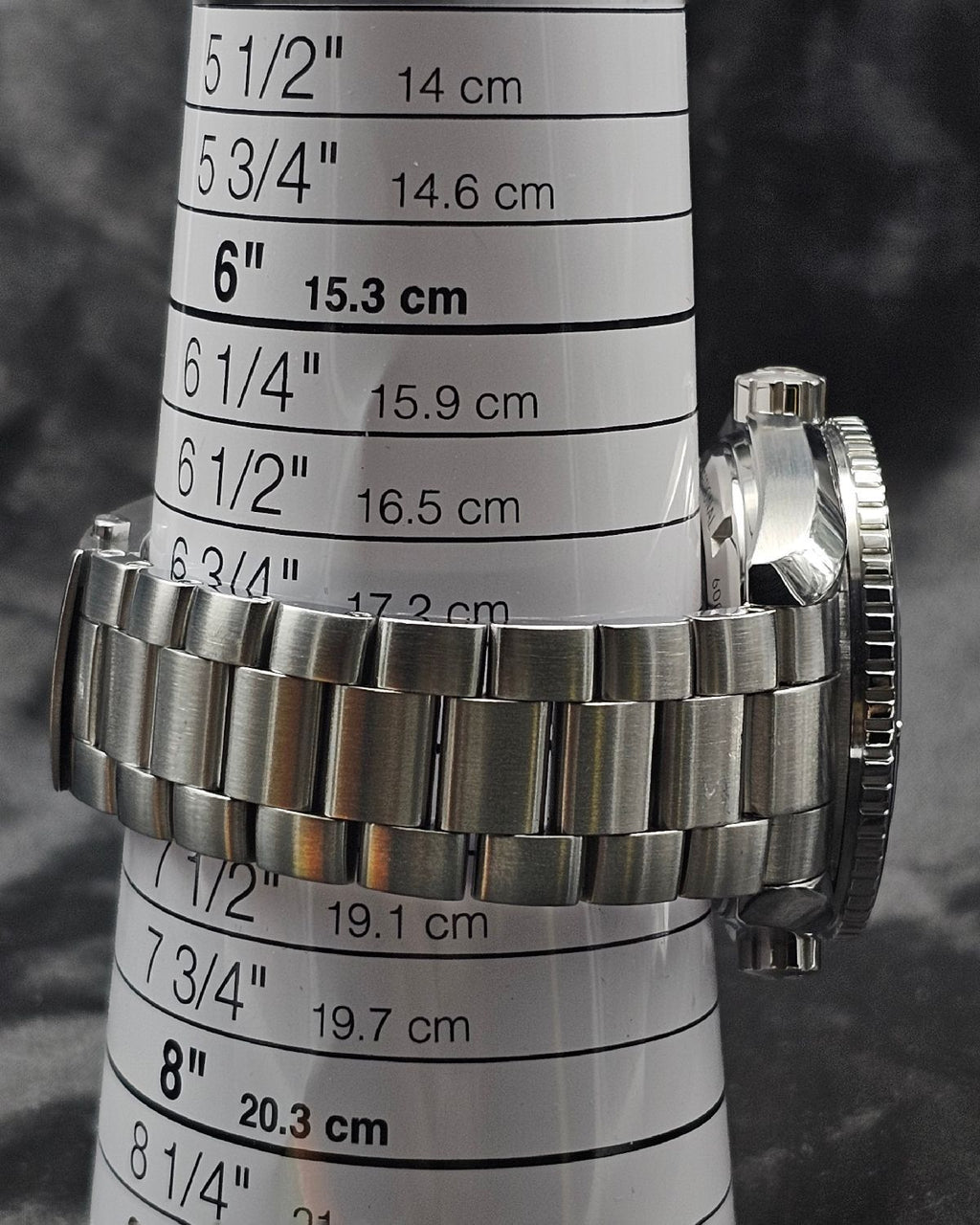 Omega 232.30.46.21.01.001