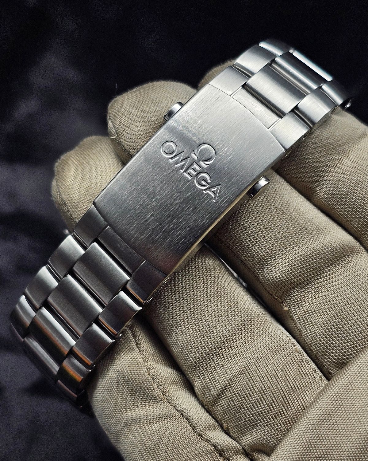 Omega 232.30.46.21.01.001