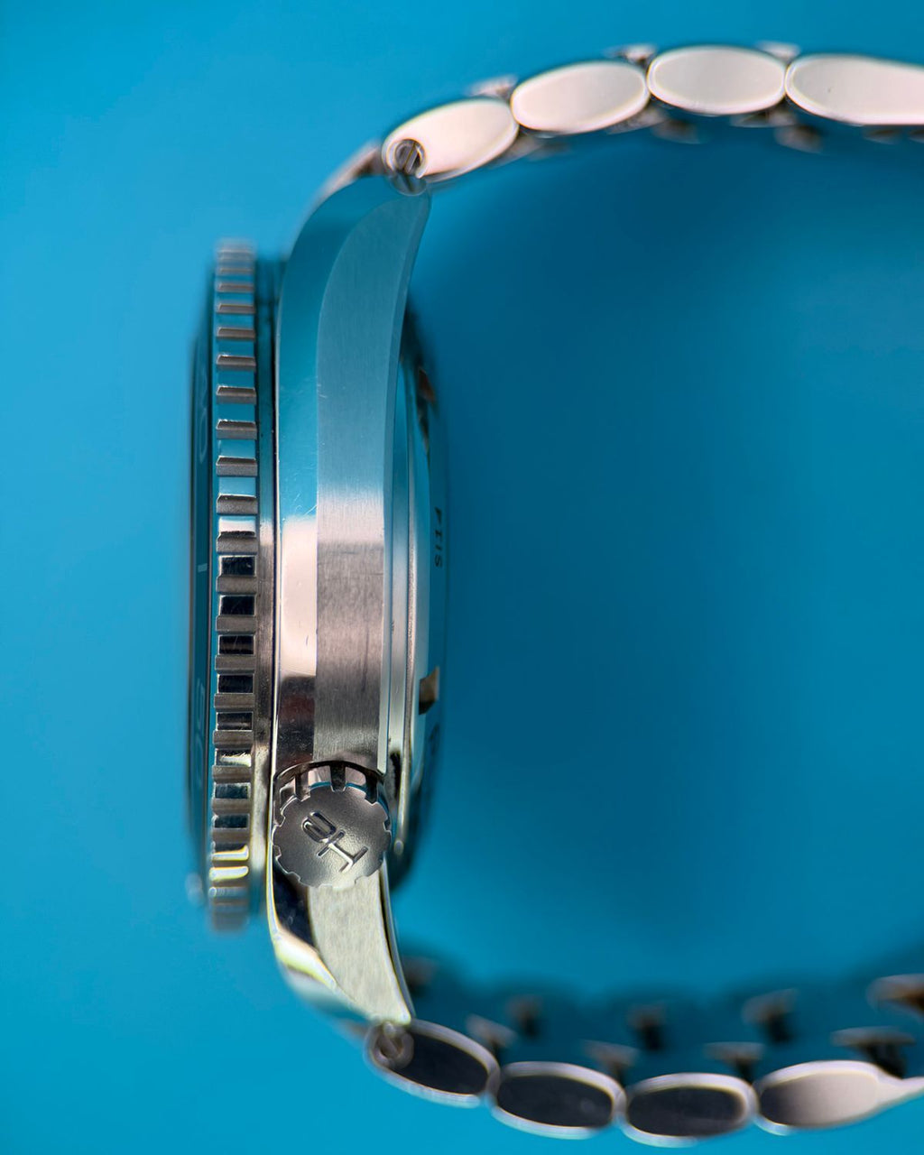 Omega 232.30.46.21.01.001