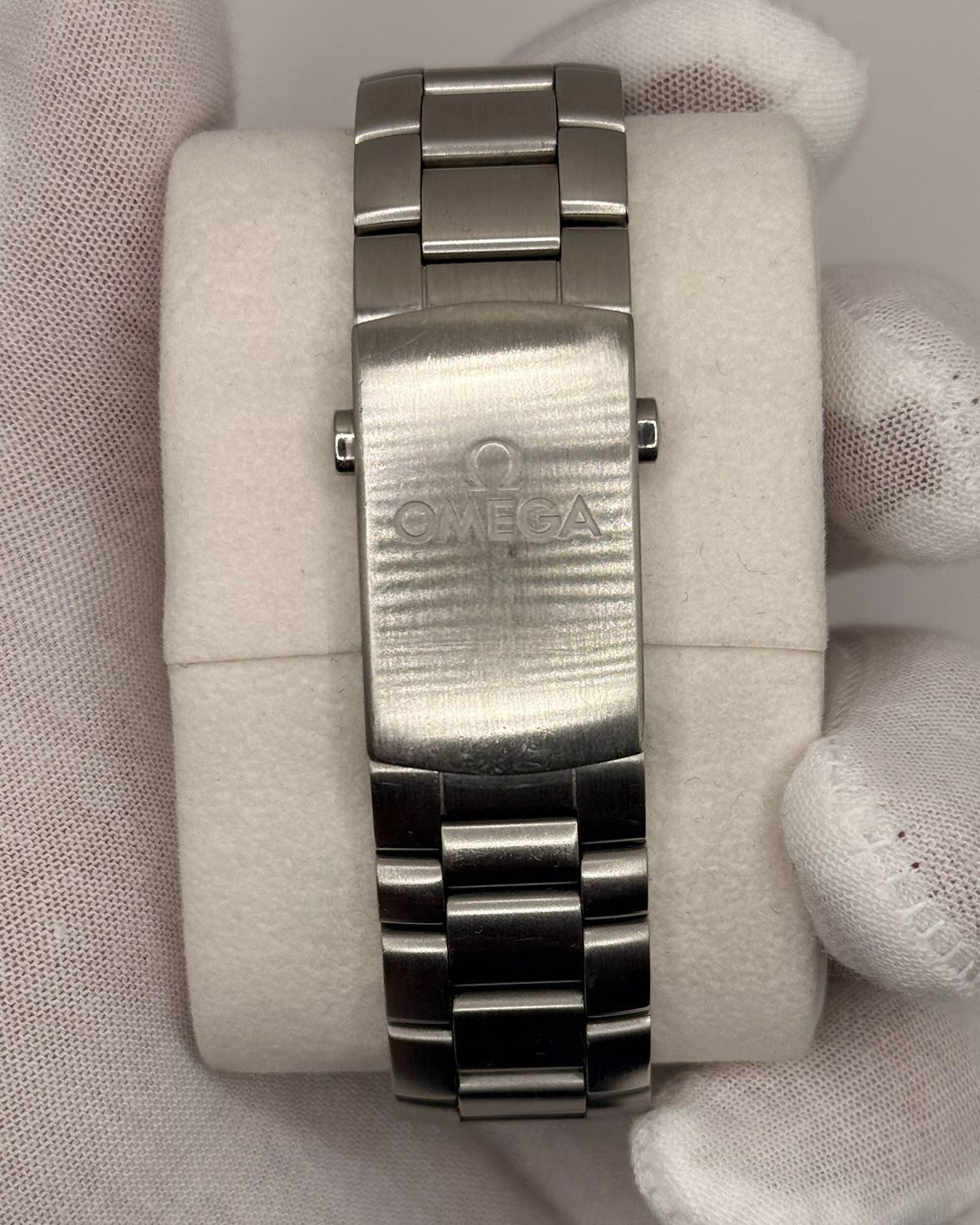 Omega 232.30.46.21.01.003