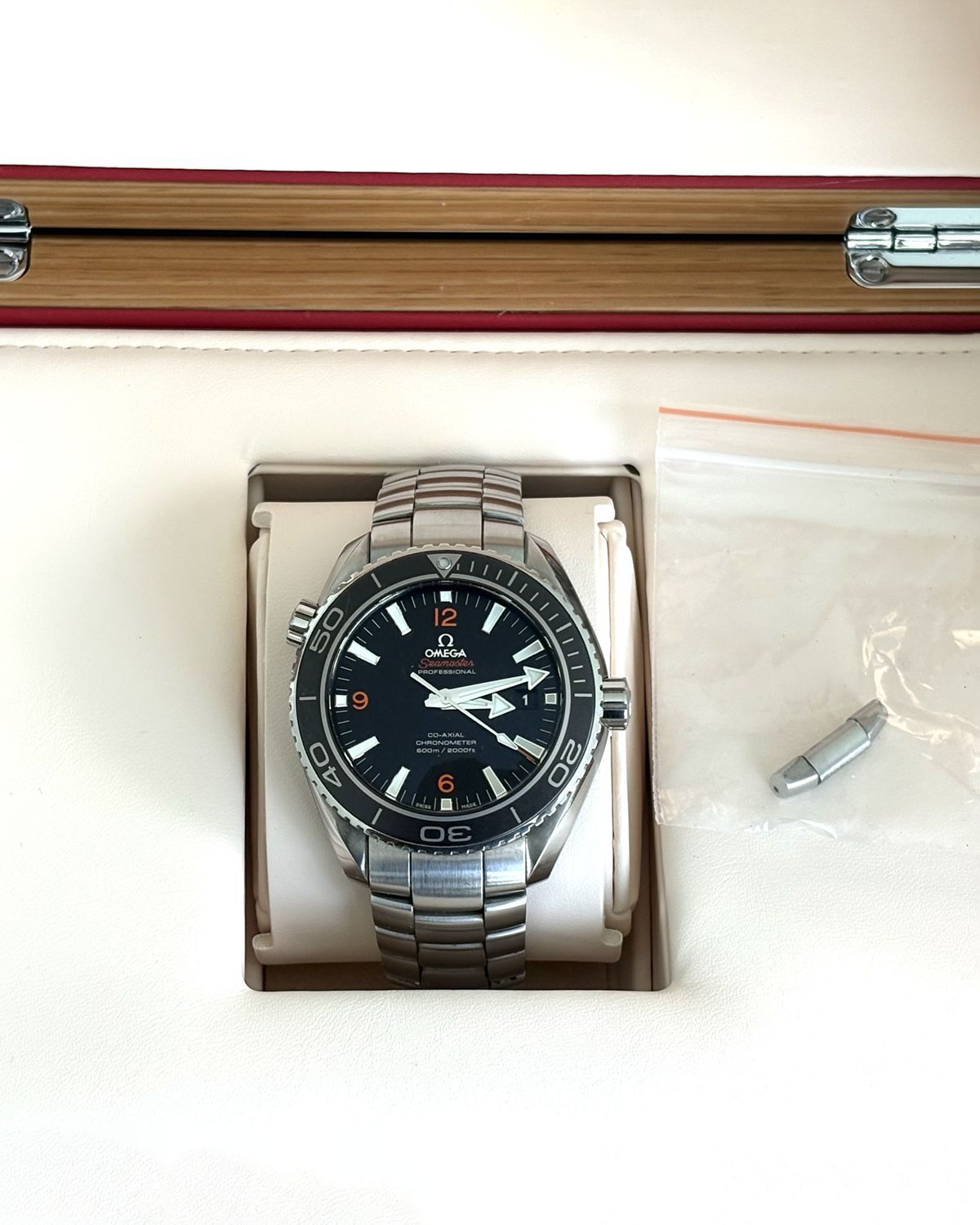 Omega 232.30.46.21.01.003