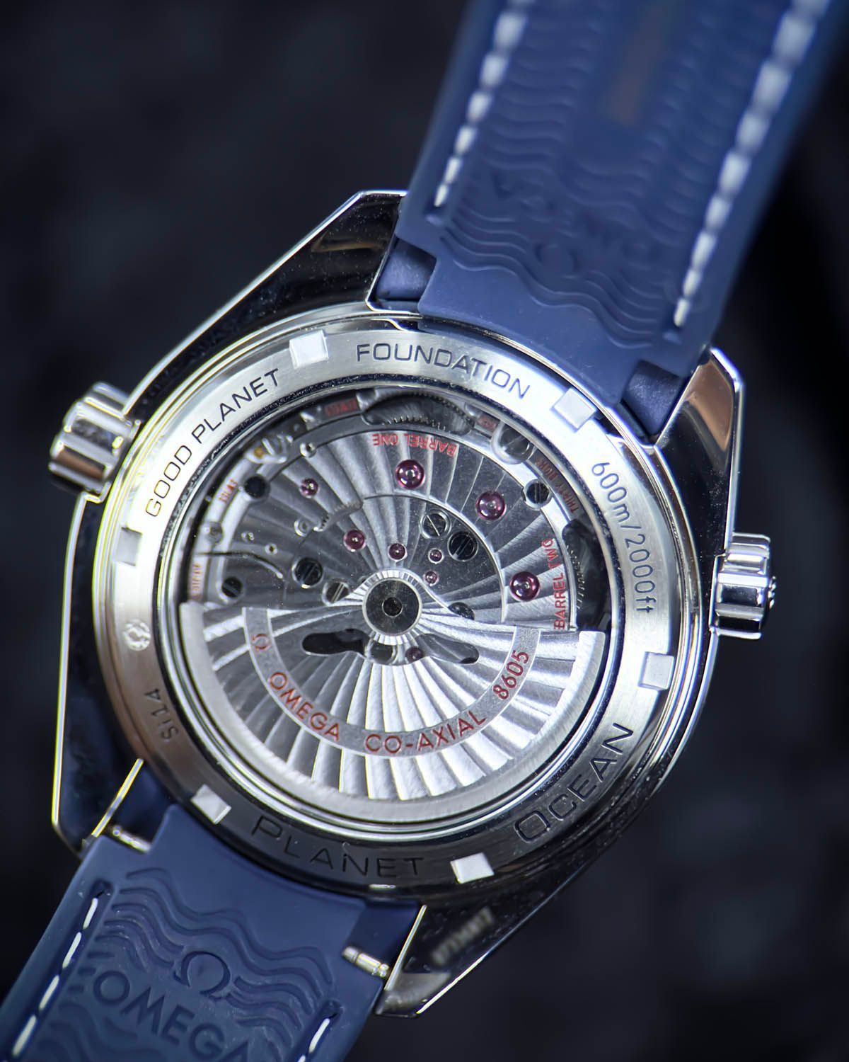 Omega 232.32.44.22.03.001
