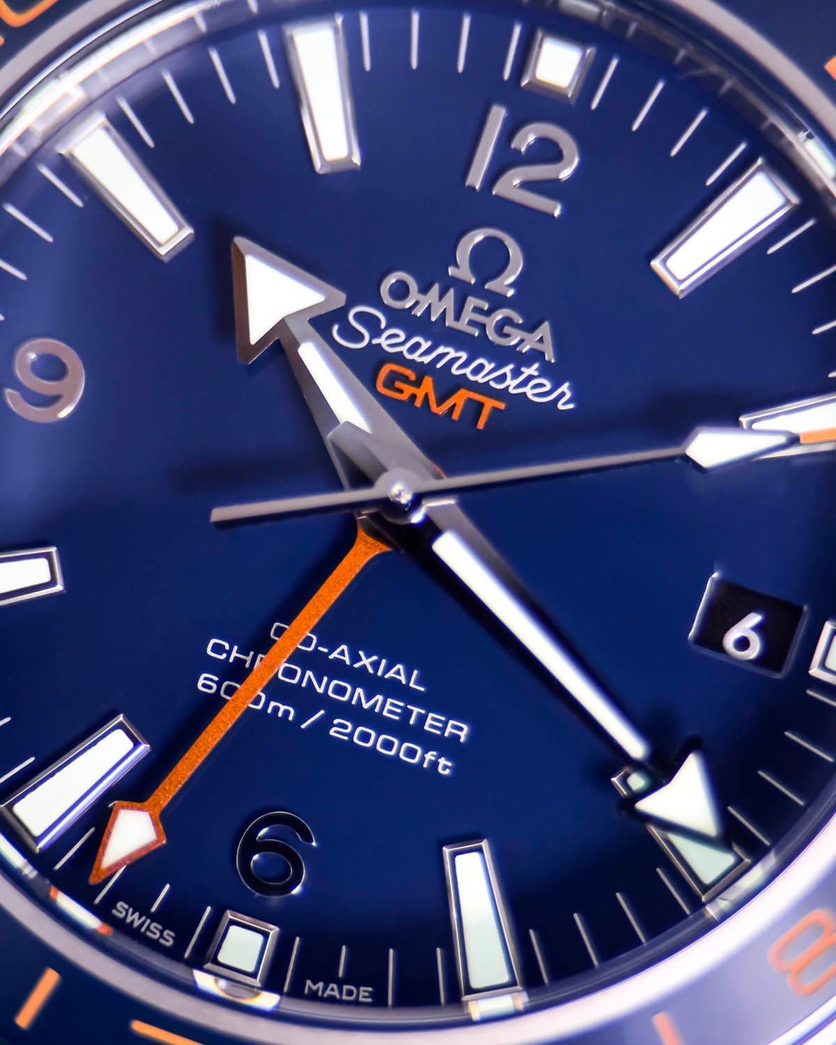 Omega 232.32.44.22.03.001