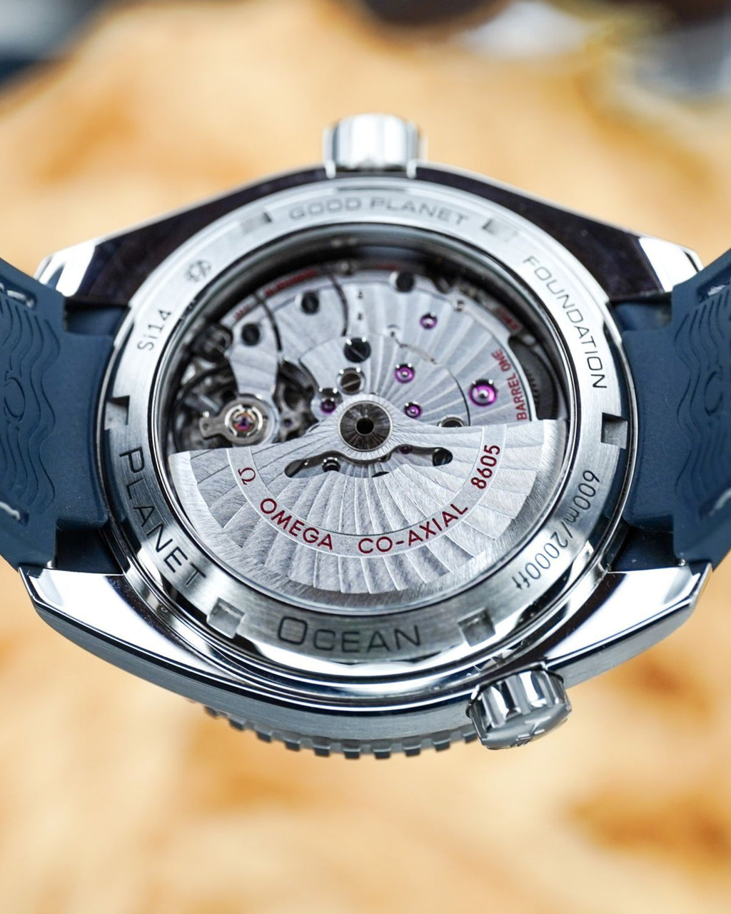 Omega 232.32.44.22.03.001