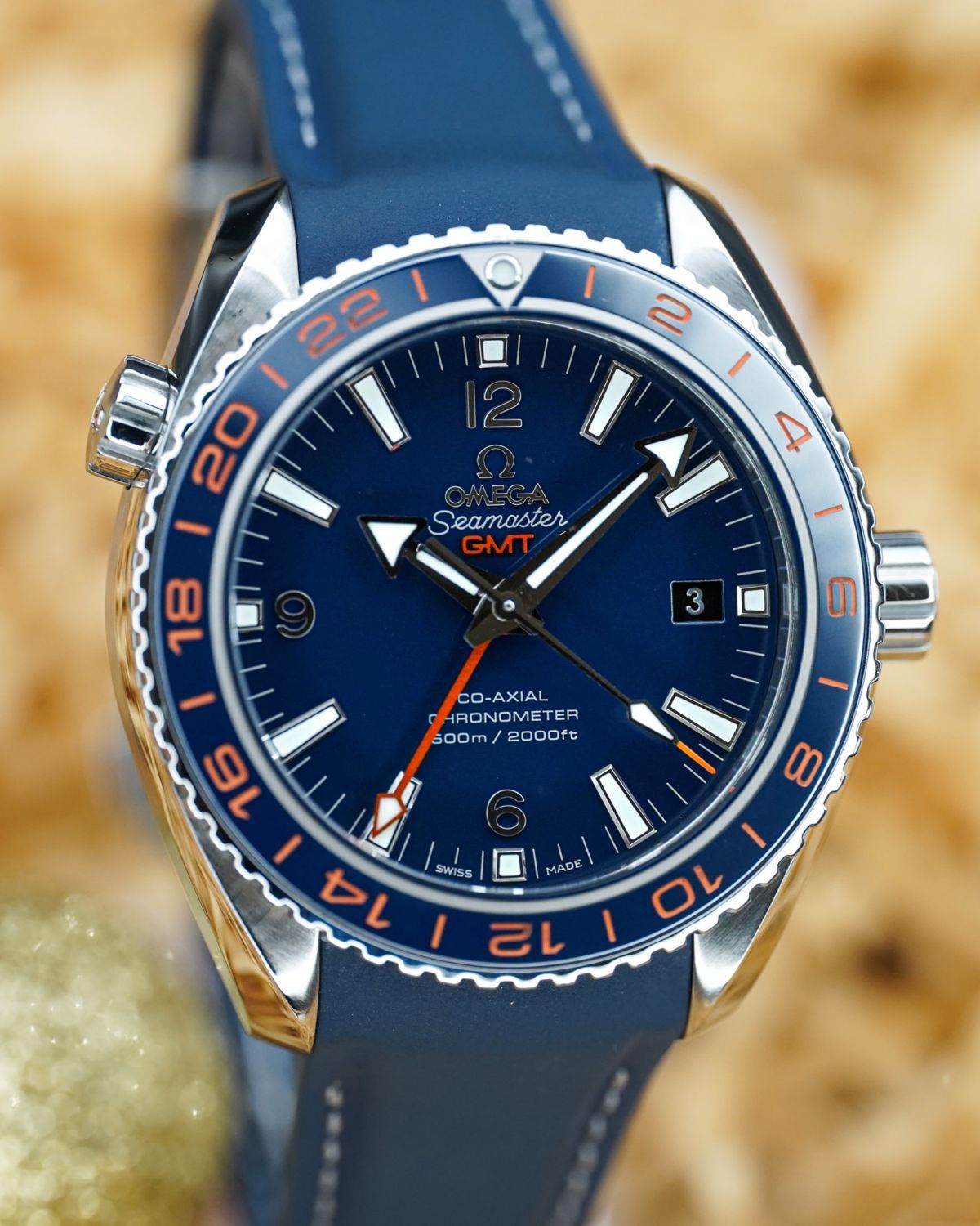 Omega 232.32.44.22.03.001