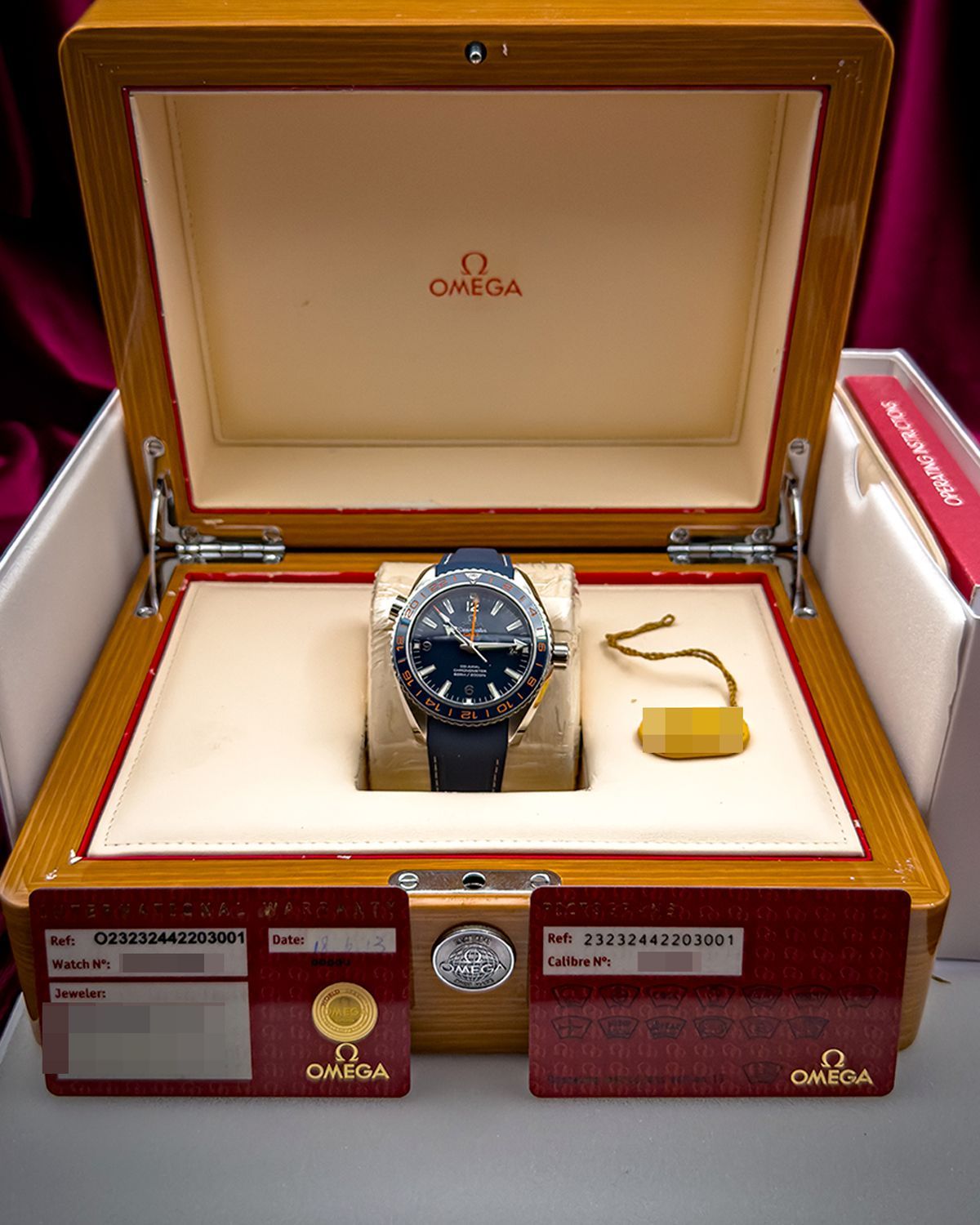 Omega 232.32.44.22.03.001