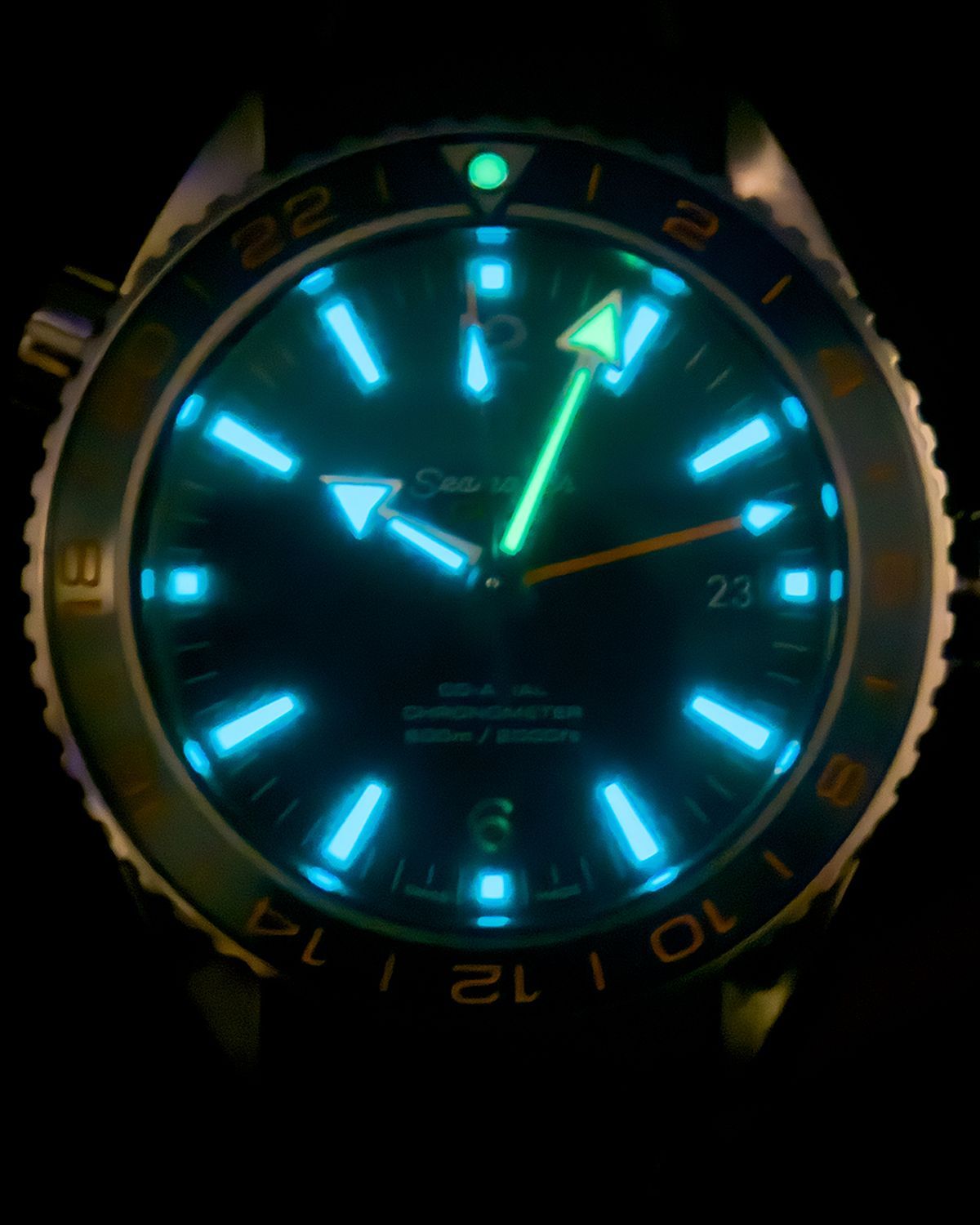 Omega 232.32.44.22.03.001