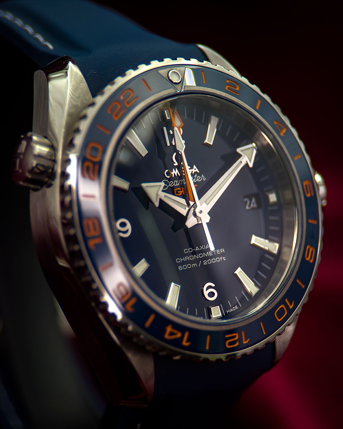 Omega 232.32.44.22.03.001