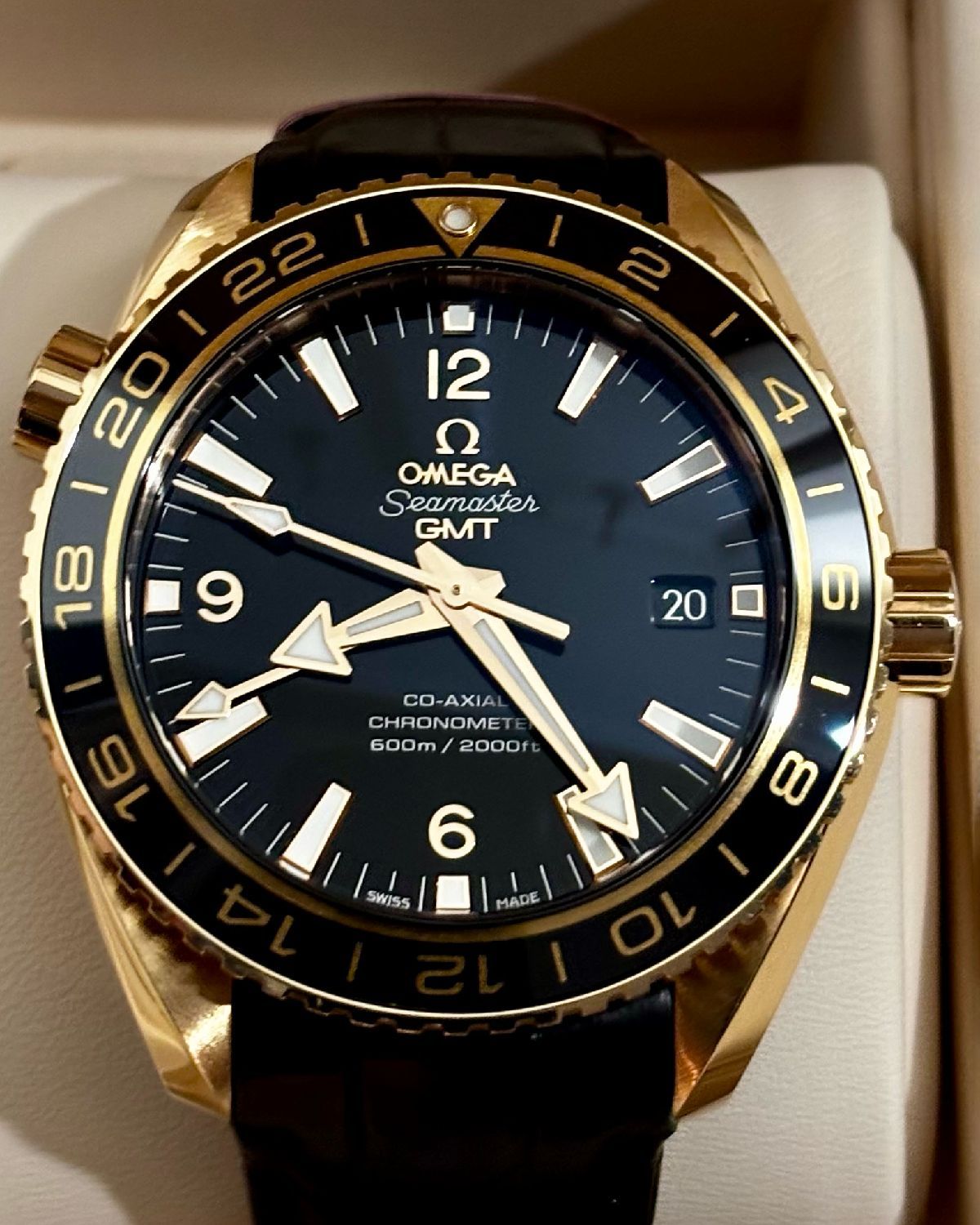 Omega 232.63.44.22.01.001