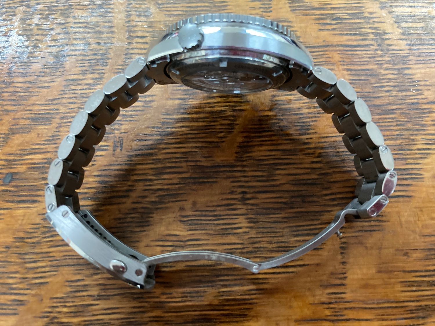 Omega 232.90.46.21.03.001