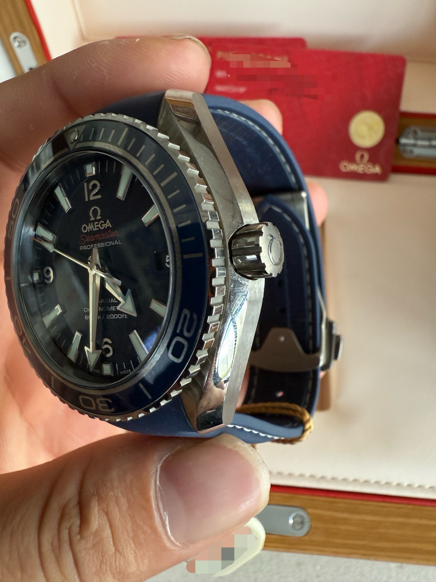 Omega 232.92.42.21.03.001