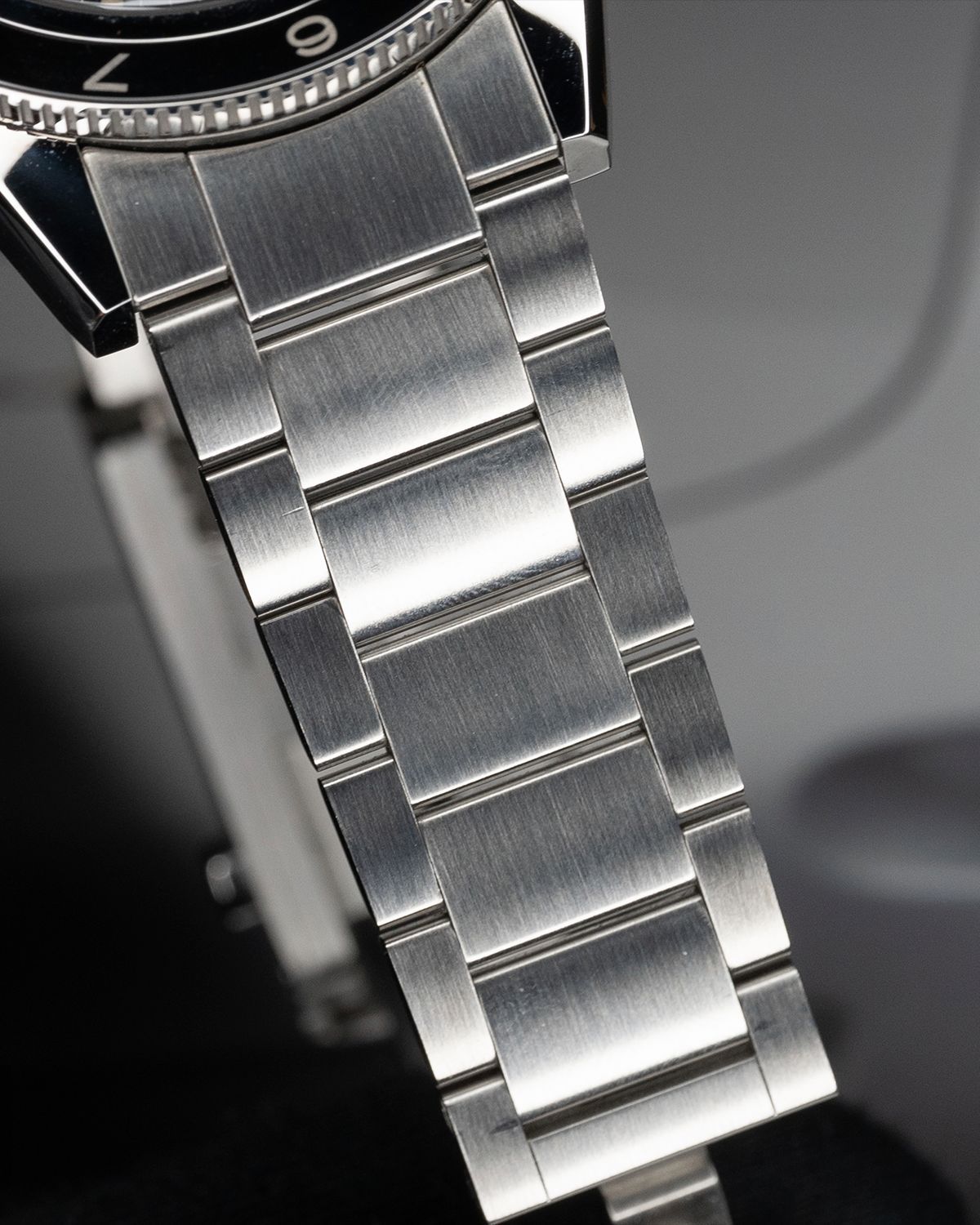 Omega 233.32.41.21.01.001