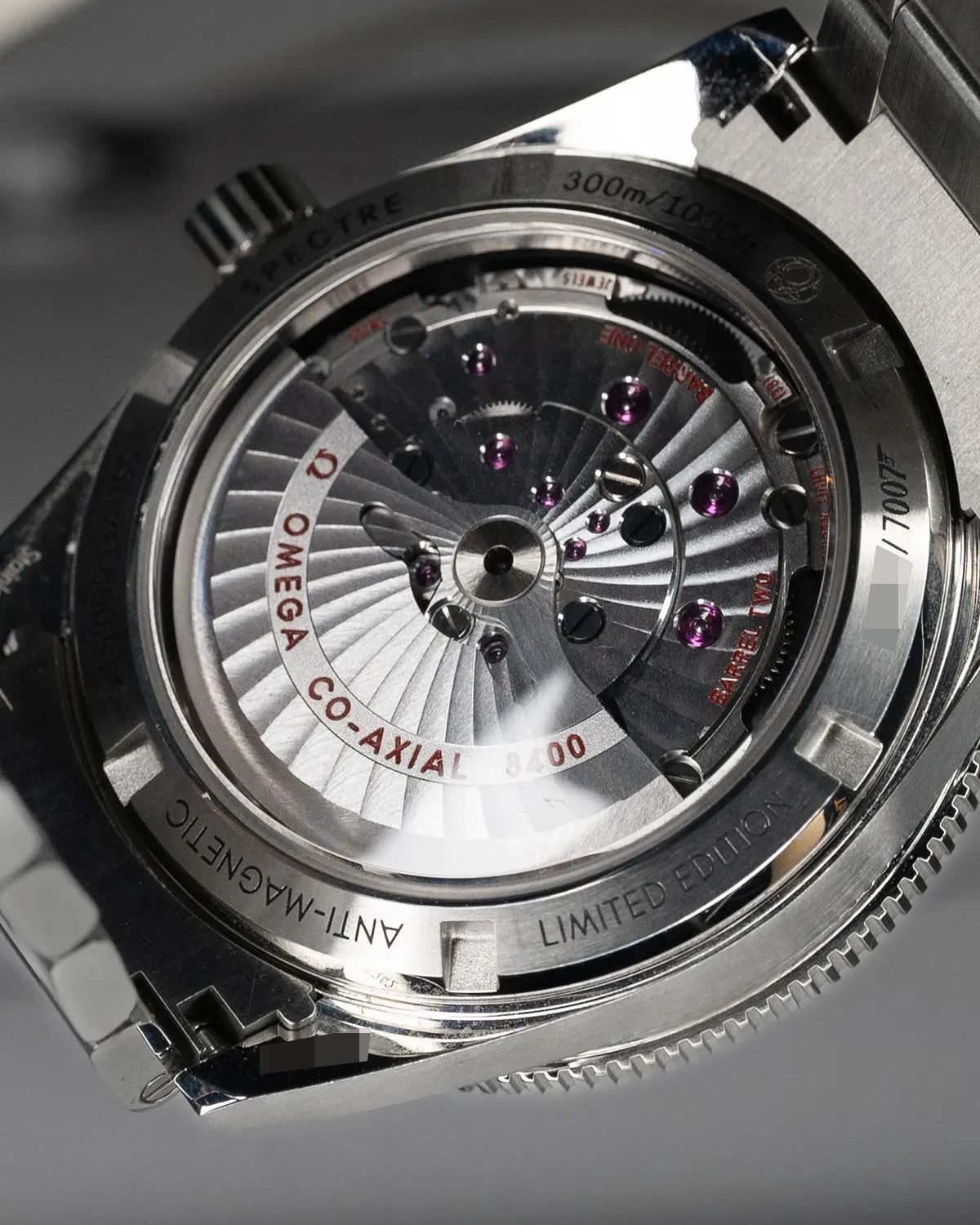 Omega 233.32.41.21.01.001