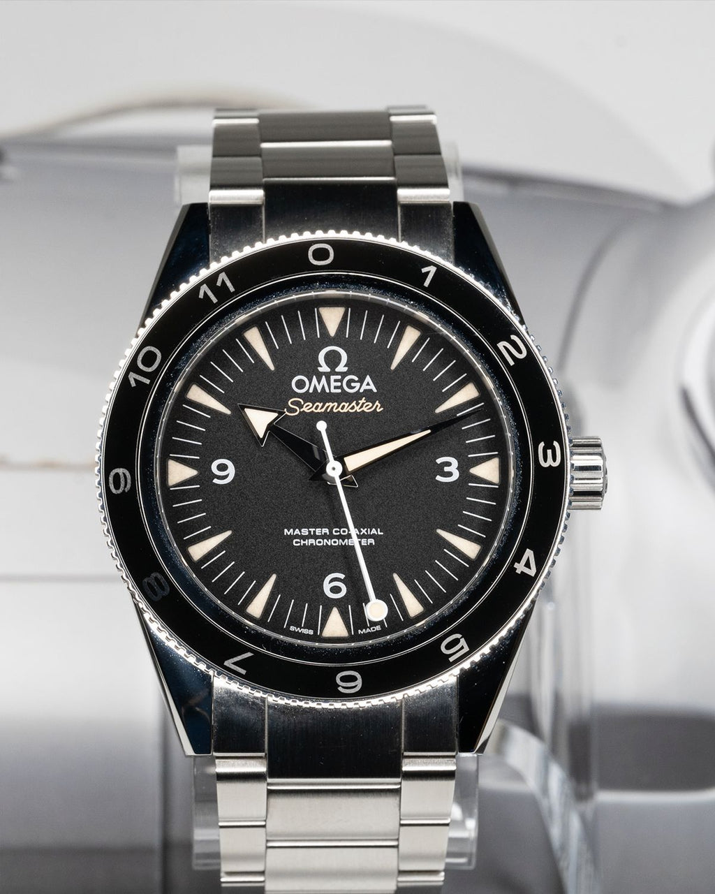 Omega 233.32.41.21.01.001