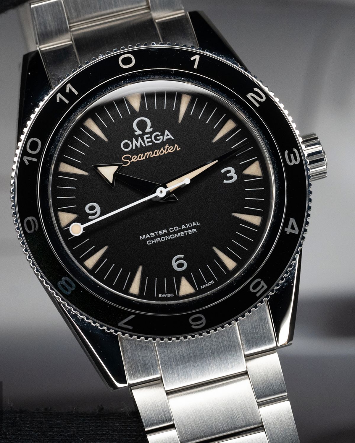Omega 233.32.41.21.01.001