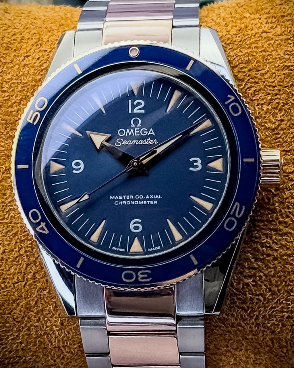 Omega 233.60.41.21.03.001