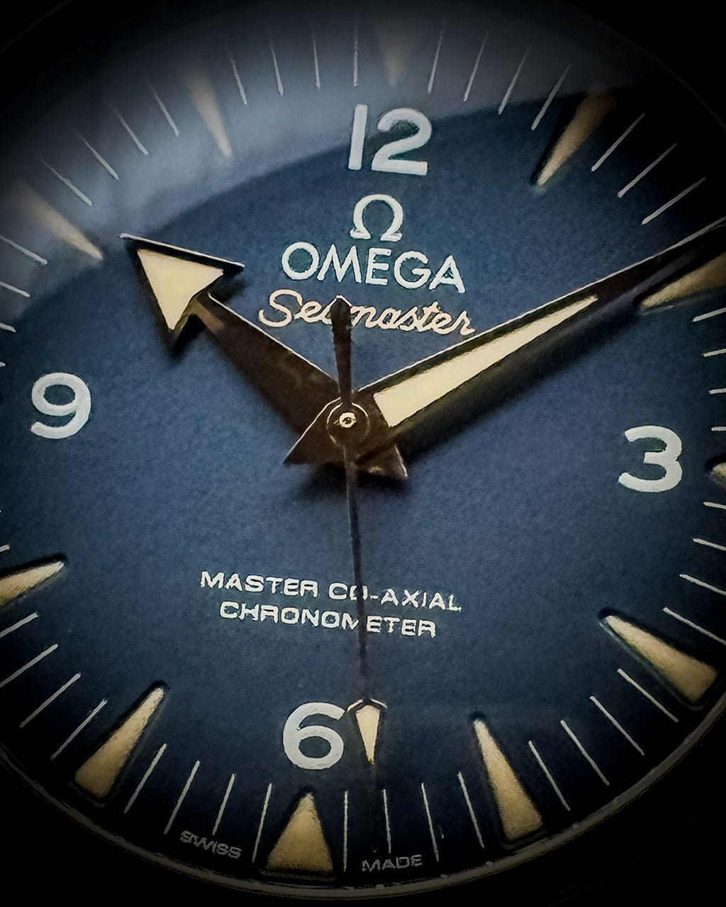 Omega 233.60.41.21.03.001