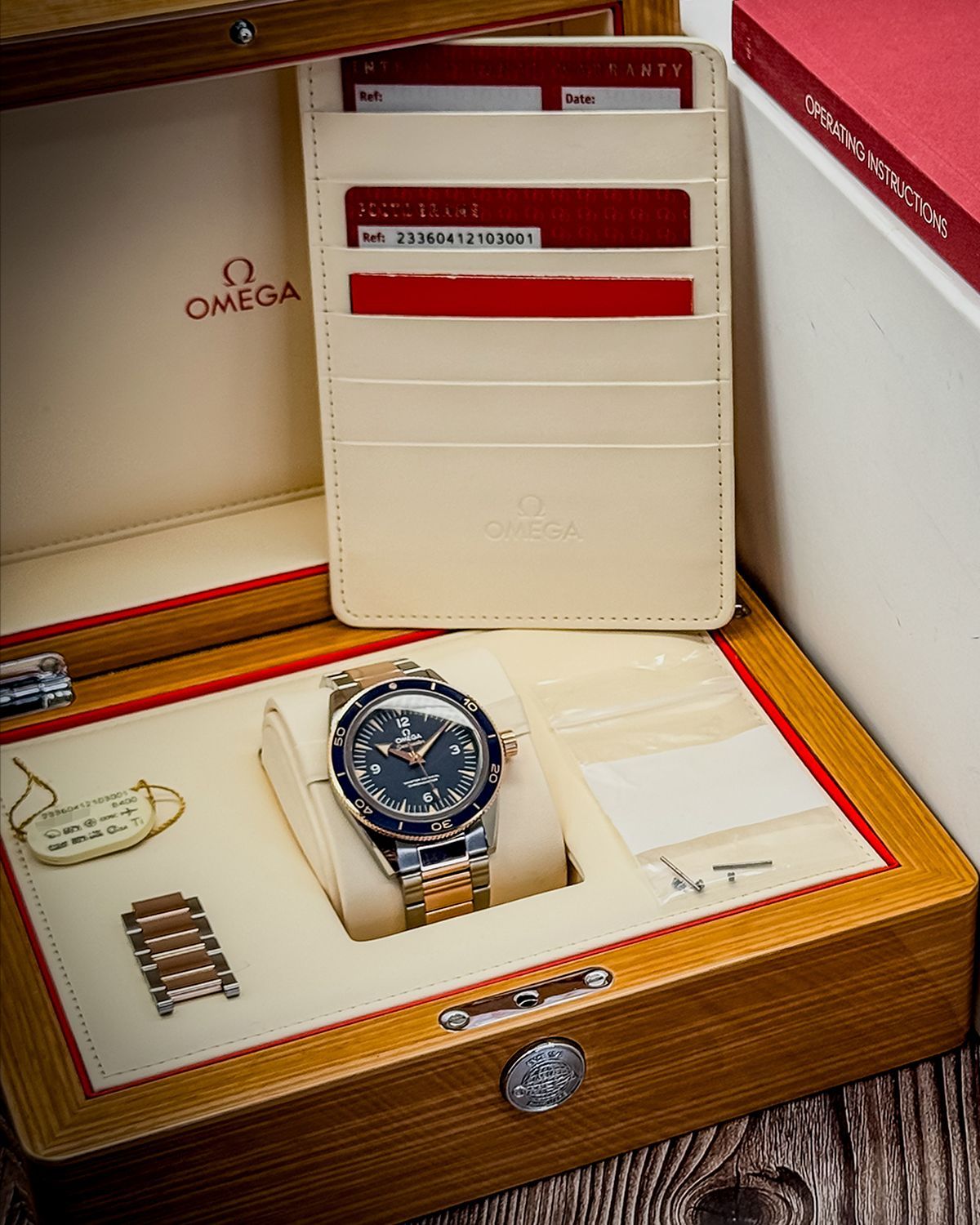 Omega 233.60.41.21.03.001