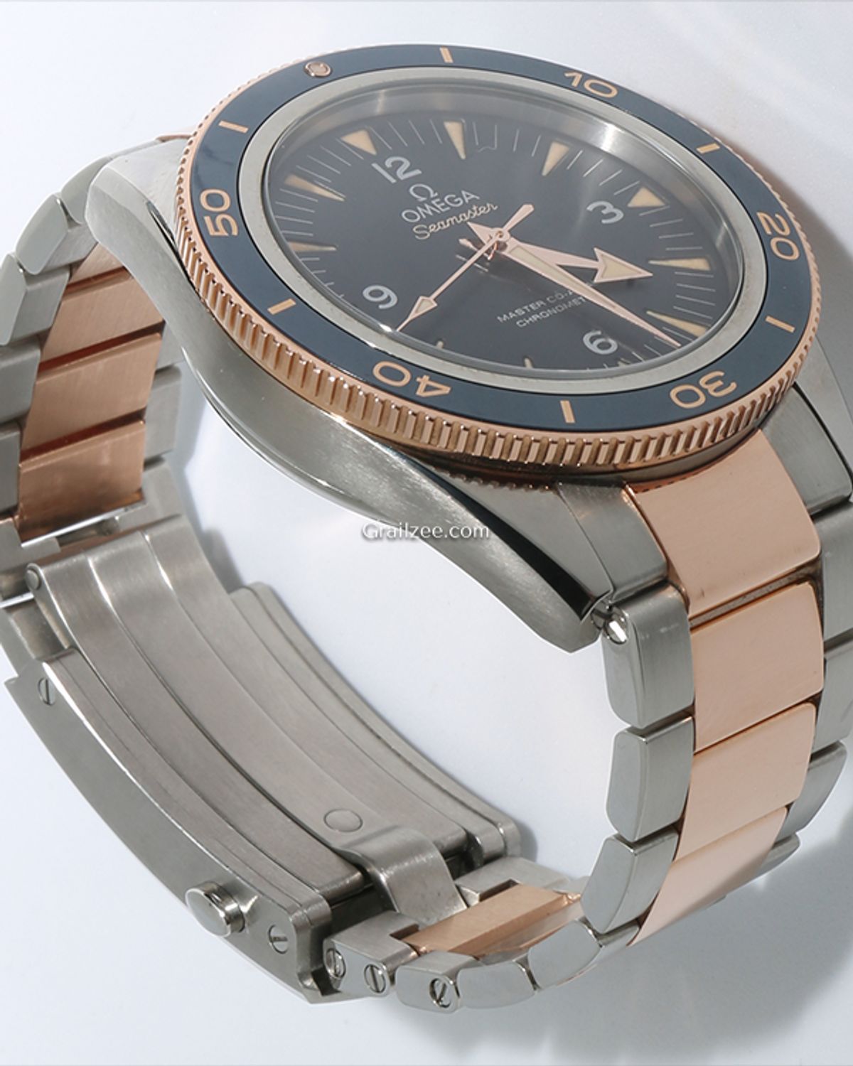 Omega 233.60.41.21.03.001