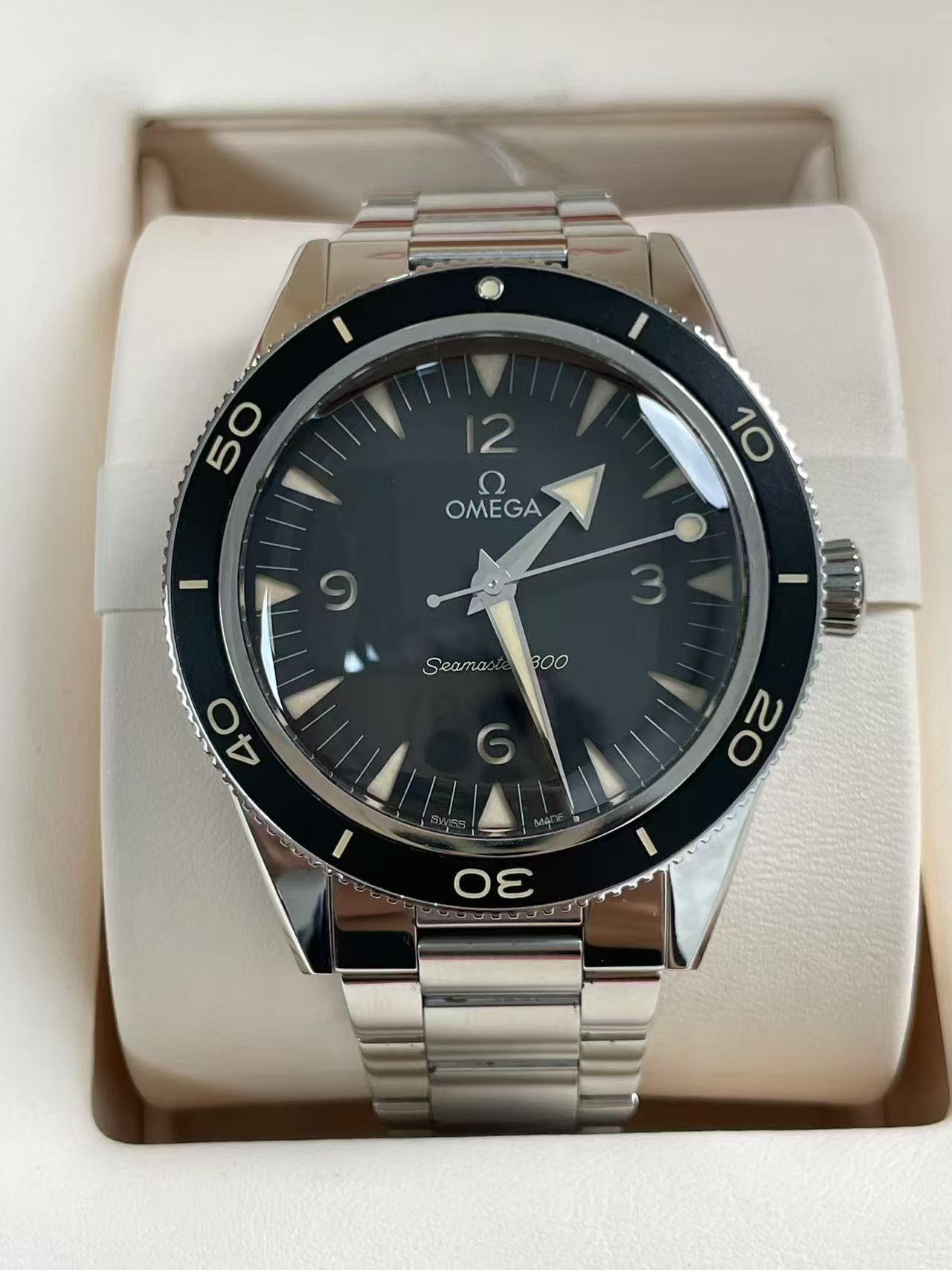 Omega 234.30.41.21.01.001