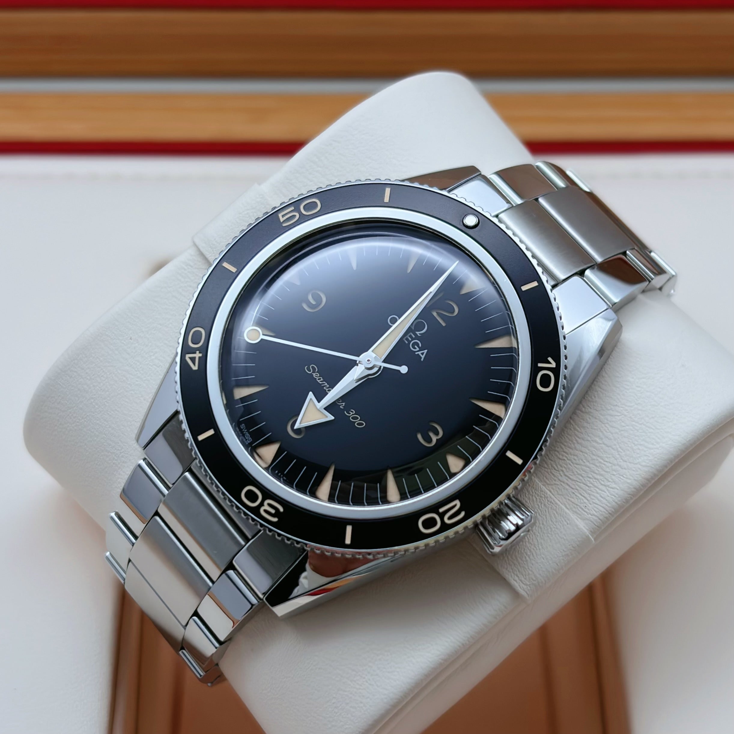 Omega 234.30.41.21.01.001