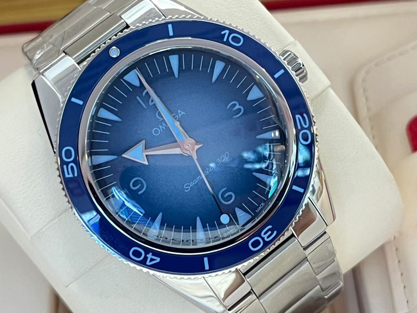 Omega 234.30.41.21.03.002