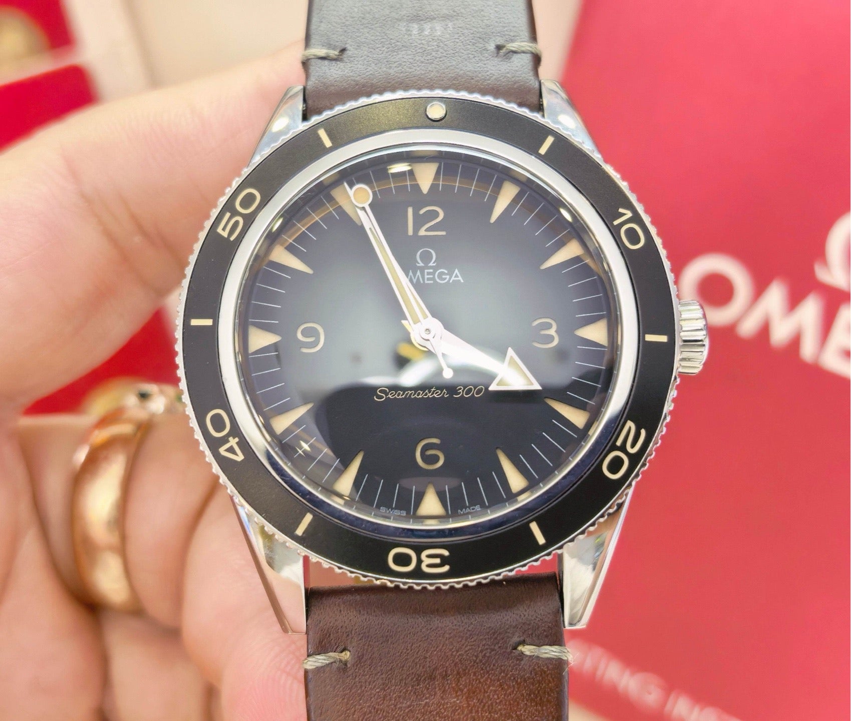 Omega 234.32.41.21.01.001