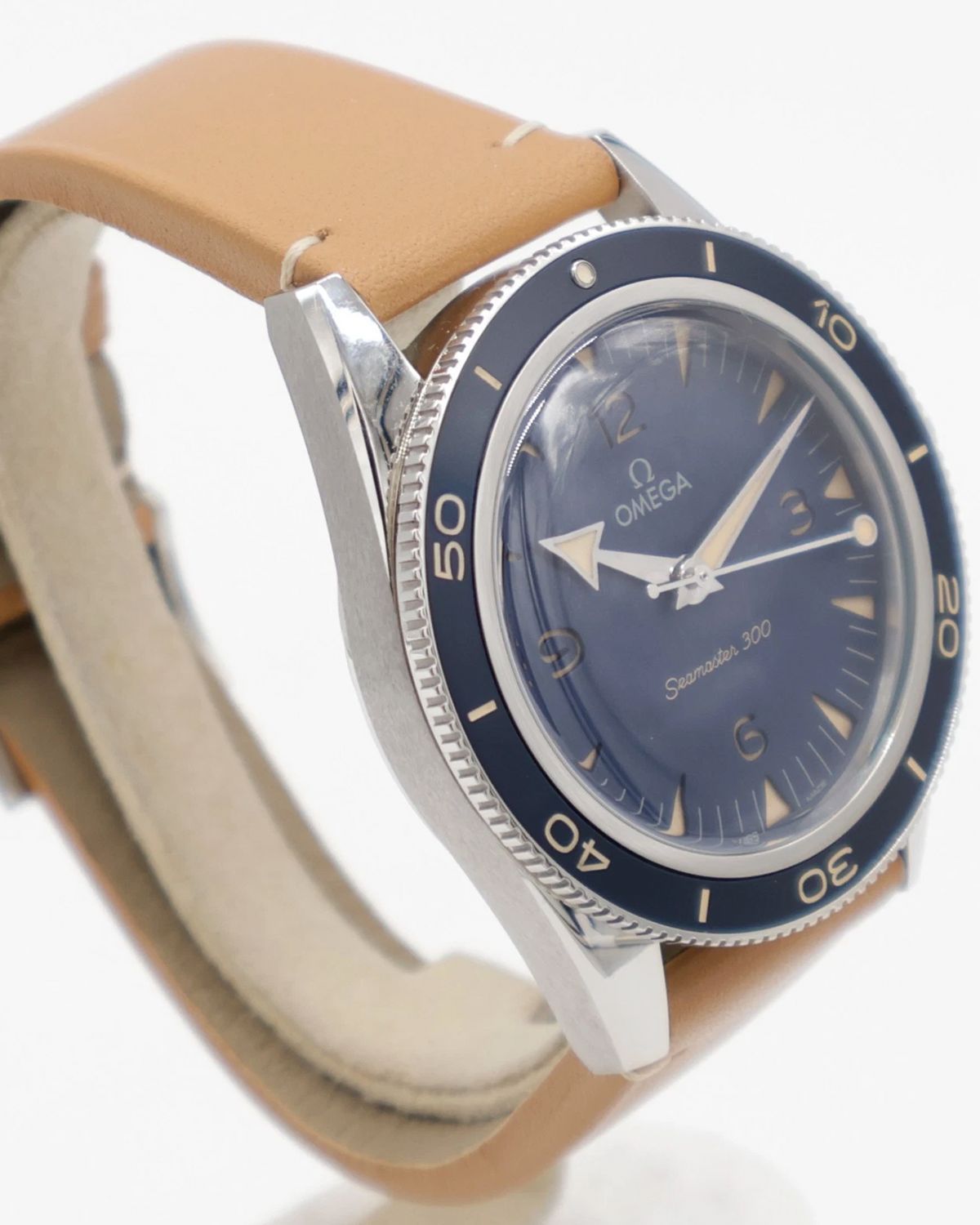 Omega 234.32.41.21.03.001