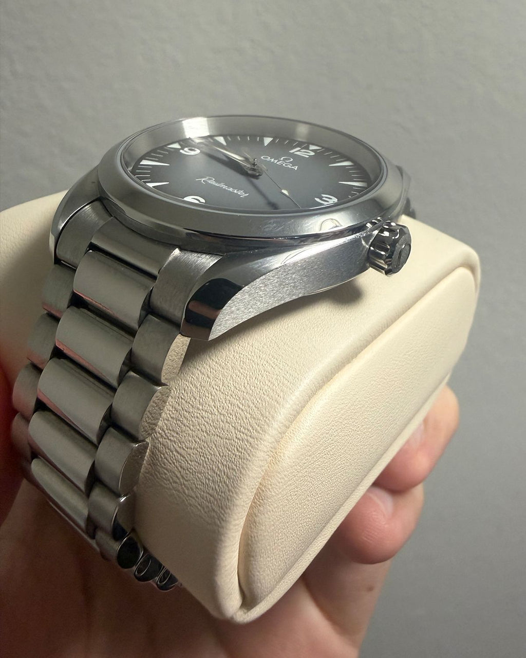 Omega 235.10.38.20.06.001