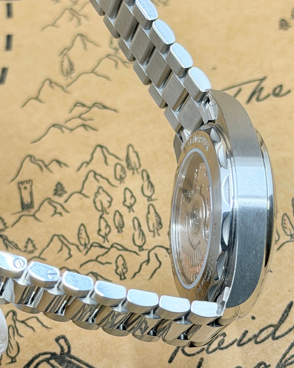Omega 235.10.38.20.13.001