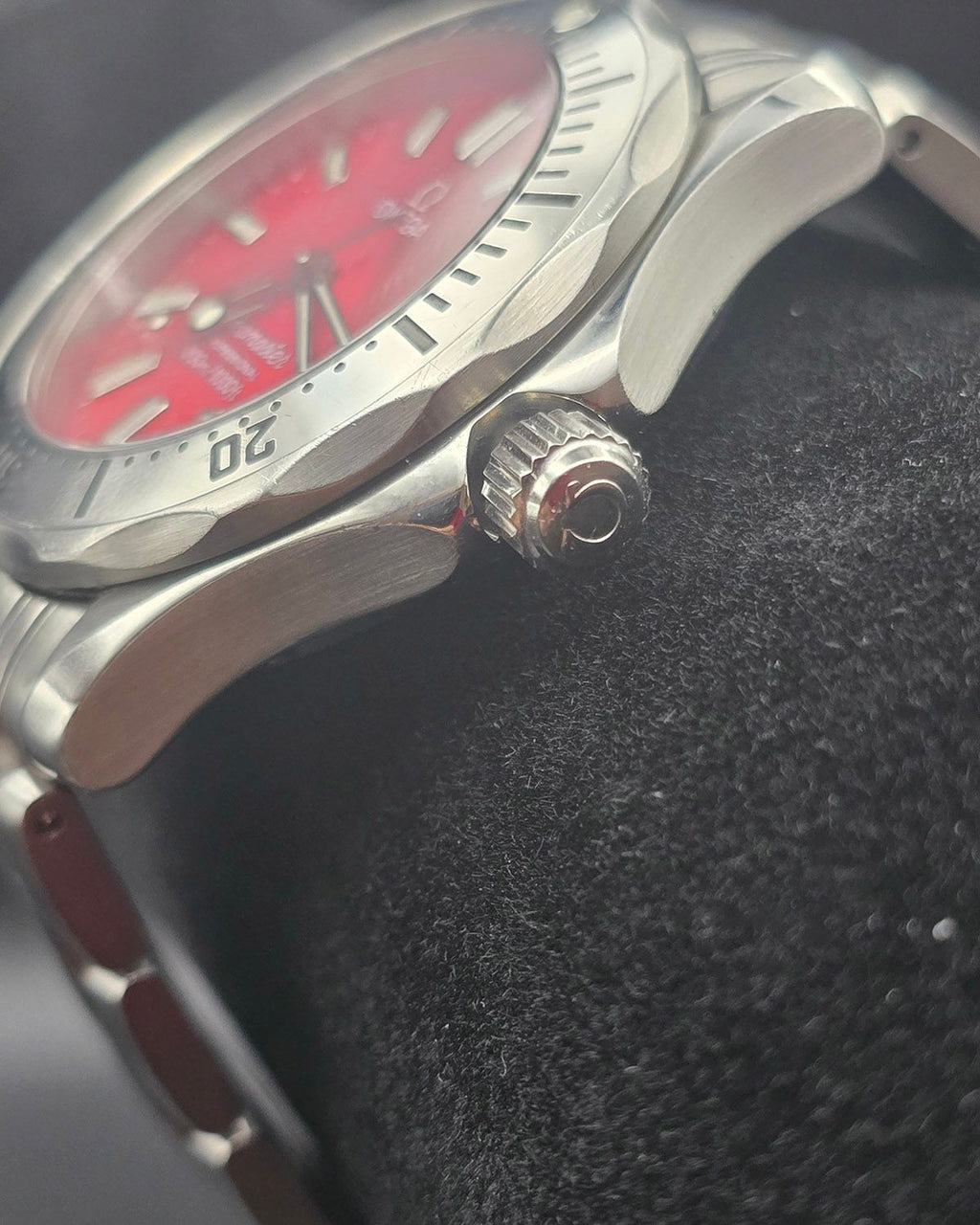 Omega 2552.61
