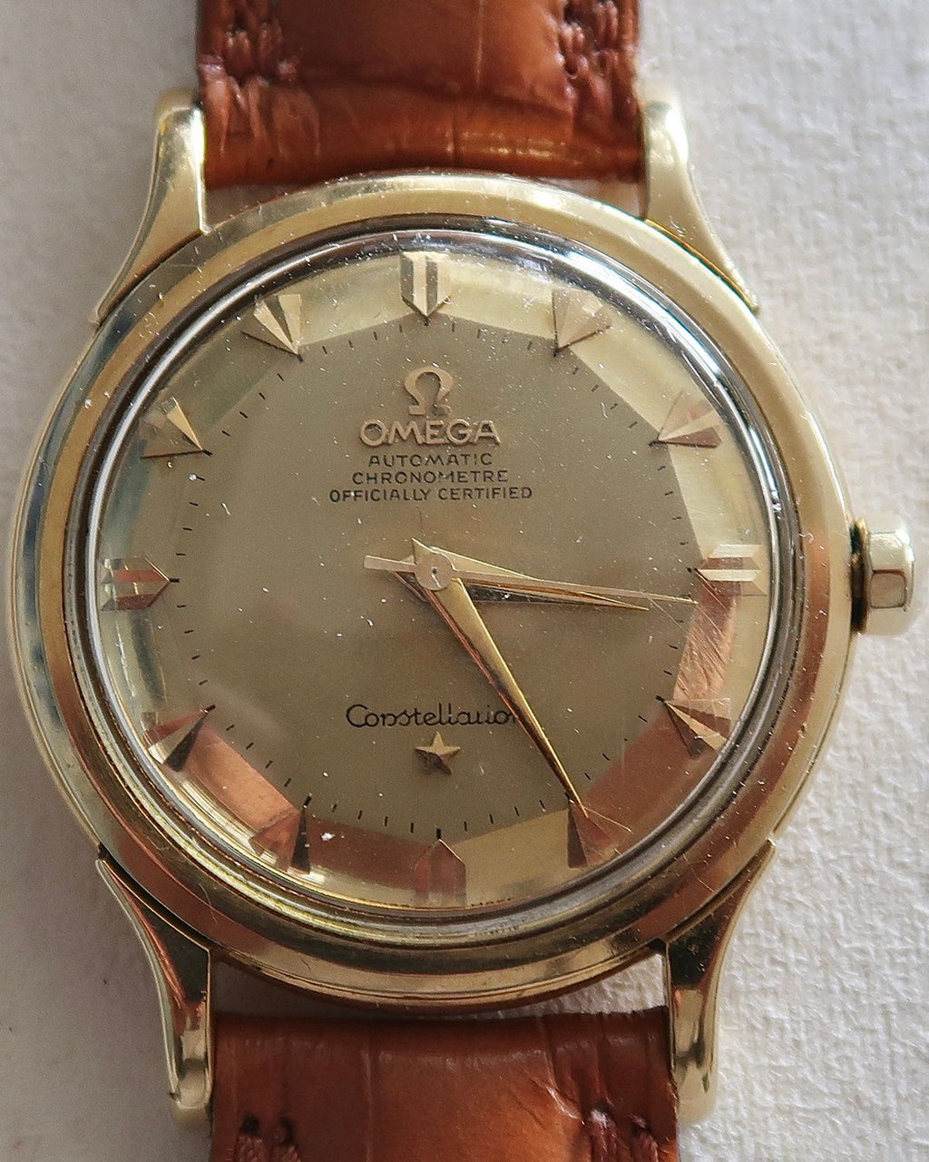 Omega 2852