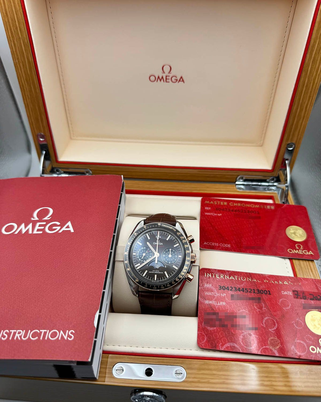 Omega 304.23.44.52.13.001