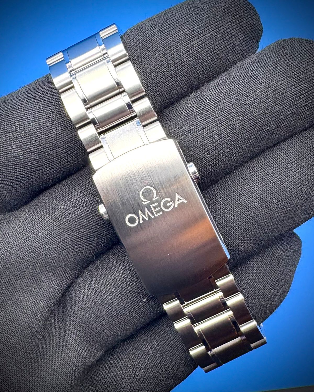 Omega 304.30.44.52.01.001