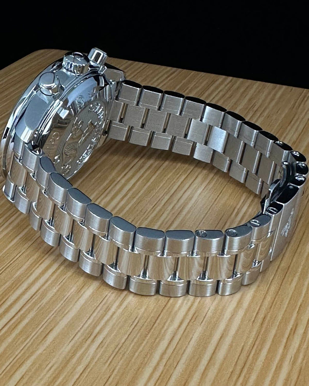 Omega 324.30.38.50.01.001