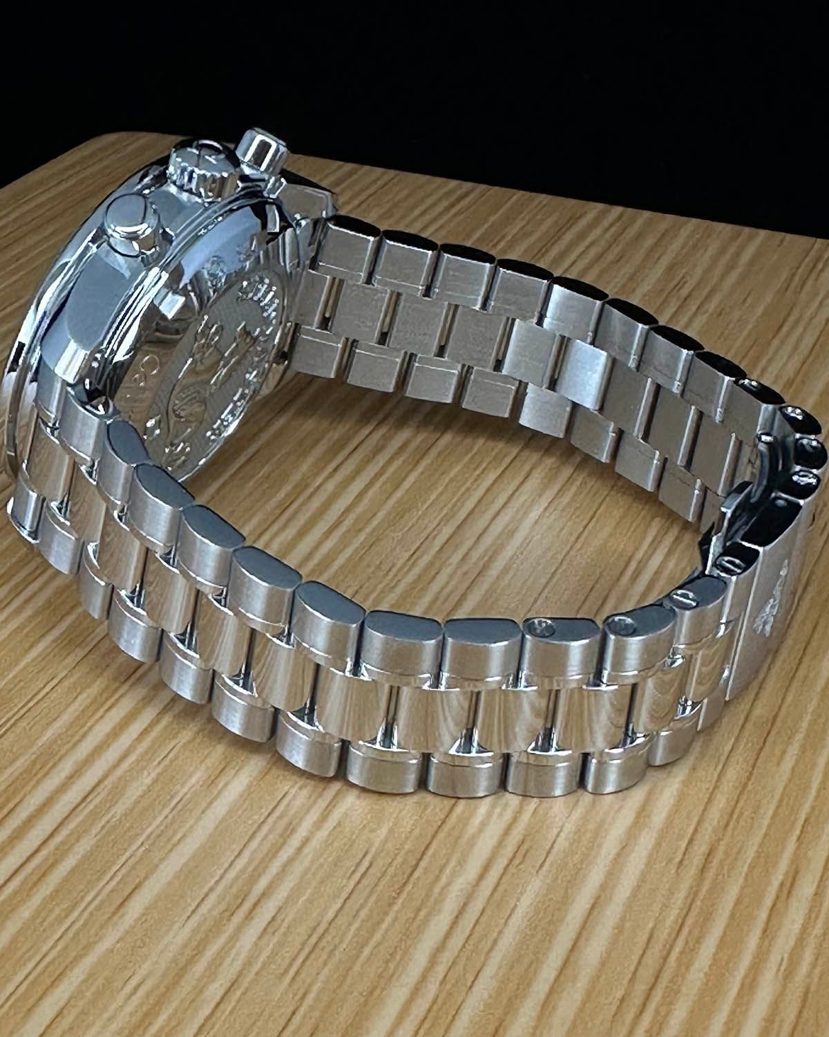 Omega 324.30.38.50.01.001