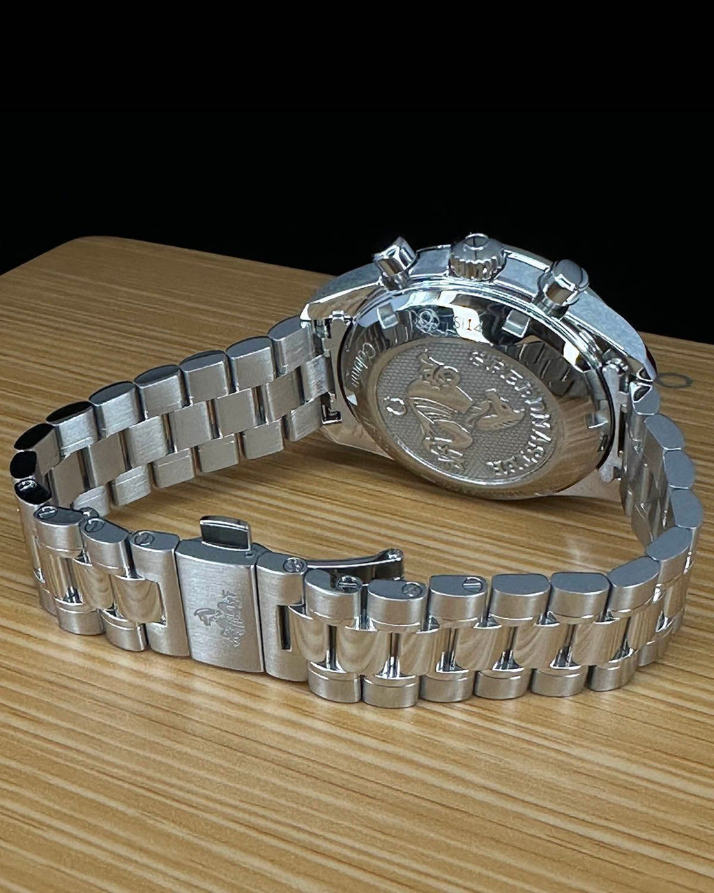 Omega 324.30.38.50.01.001