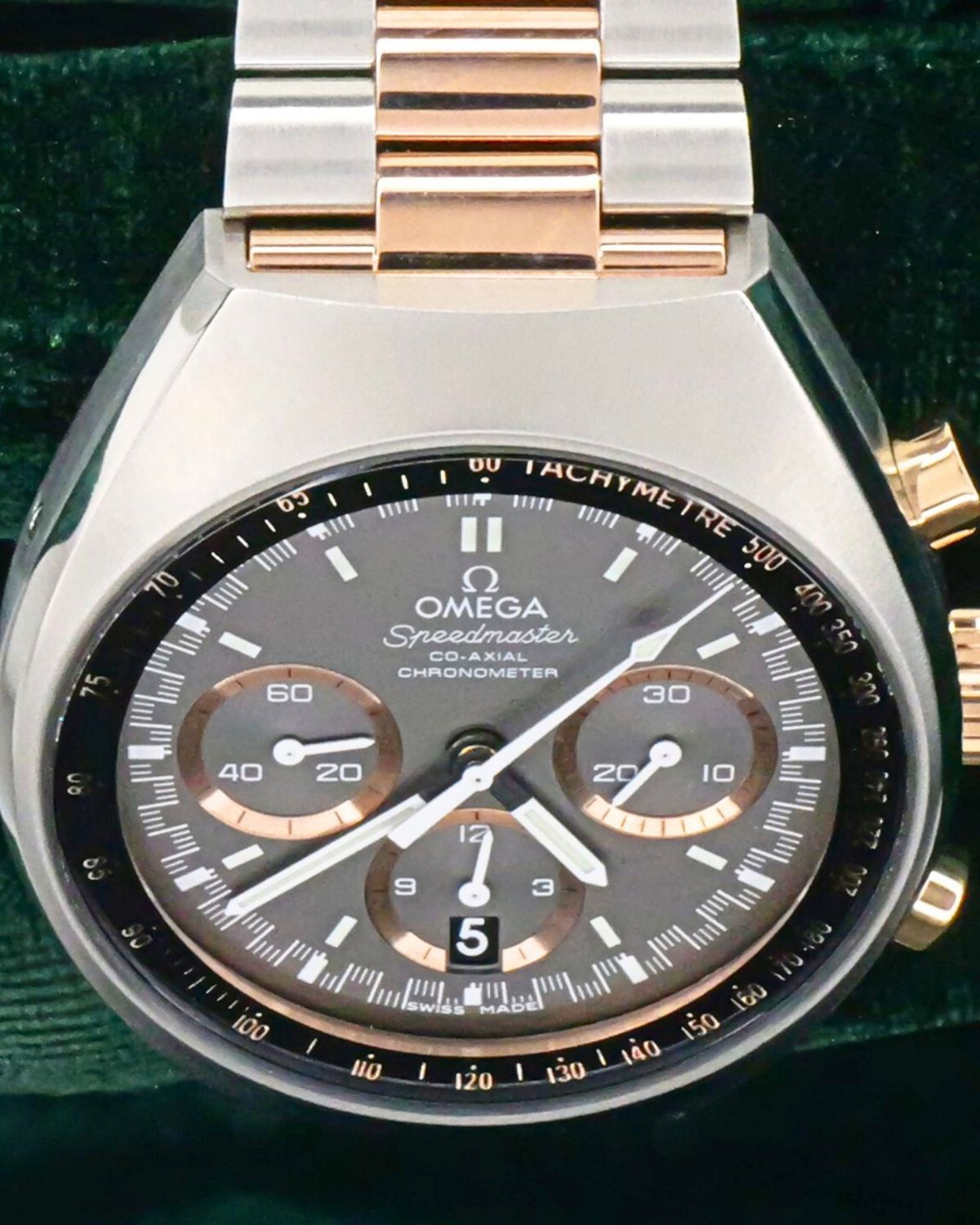 Omega 327.20.43.50.01.001