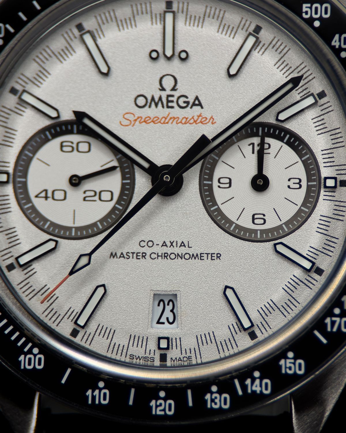 Omega 329.33.44.51.04.001
